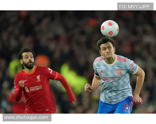 曼联与巴伦西亚精彩对决集锦回顾赛场瞬间尽显足球魅力与激情